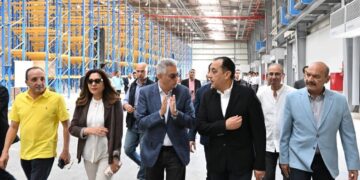 رئيس مجلس الوزراء يفتتح مشروع مستودع السويس الاستراتيجي بمحافظة السويس