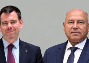 وزيرا النقل المصري والمجري