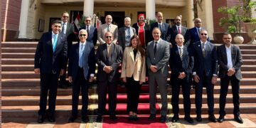 أوراسكوم للمناطق الصناعية والجامعة البريطانية في مصر توقعان مذكرة تفاهم