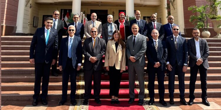 أوراسكوم للمناطق الصناعية والجامعة البريطانية في مصر توقعان مذكرة تفاهم