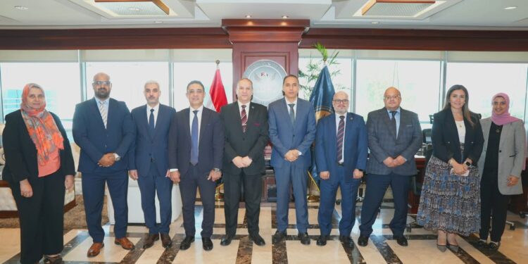 الرقابة المالية و وحدة مكافحة غسل الأموال وتمويل الإرهاب تنظمان لقاء موسعًا مع ممثلي القطاع المالي غير المصرفي