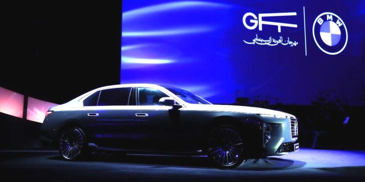 جلوبال أوتو تكشف عن الفئة السابعة الجديدة من BMW في مهرجان الجونة السينمائي 2026