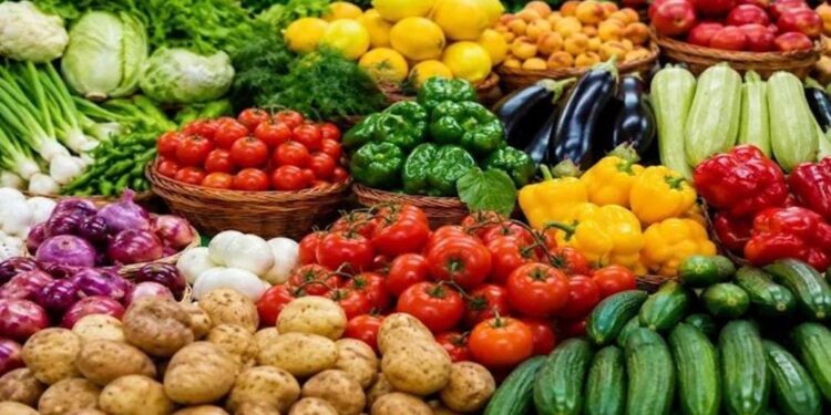 الخضروات تقفز 15.1%.. التضخم في مصر يرتفع إلى 12.8% خلال سبتمبر