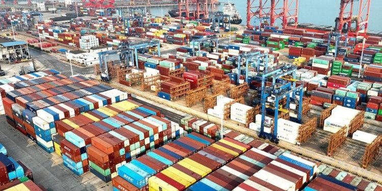 واردات مصر من الإمارات تقترب من الصين.. والمجوهرات تكشف الفارق