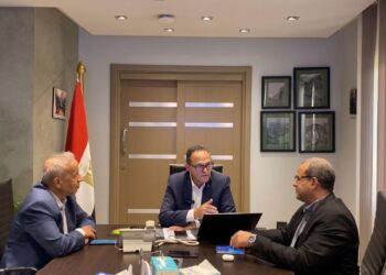 المهندس مدحت القاضي خلال حواره مع منصة سوق المال