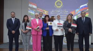 خلال المؤتمر الصحفى الذى عقد خلال ملتقى"معا نستطيع " ، لاتحاد المستثمرات العرب